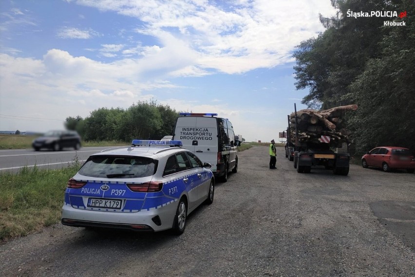 Policjanci z kłobuckiej drogówki i funkcjonariusze Inspekcji Transportu Drogowego łączą siły