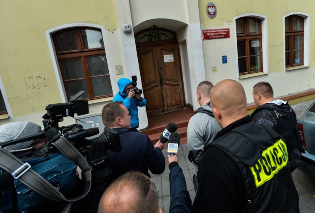 Mężczyzna dziś od rana był przesłuchiwany w Prokuraturze Bydgoszcz-Północ. Po kilku godzinach przyznał, że uderzył 4-miesięczną córkę i nie udzielił jej pomocy.