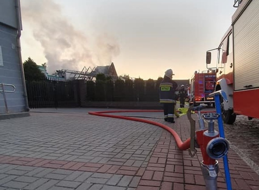Pożar w Sławie. W centrum miasta spaliła się stodoła 