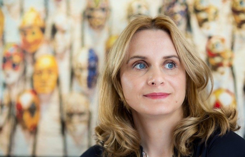 Krystyna Mirek, autorka dwunastu powieści obyczajowych