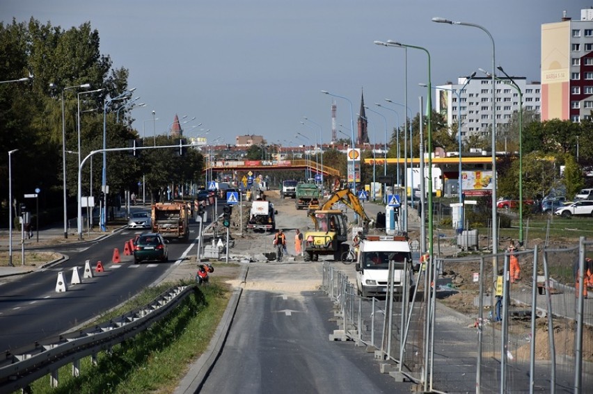 Przebudowa na alei Piłsudskiego w Legnicy [ZDJĘCIA]