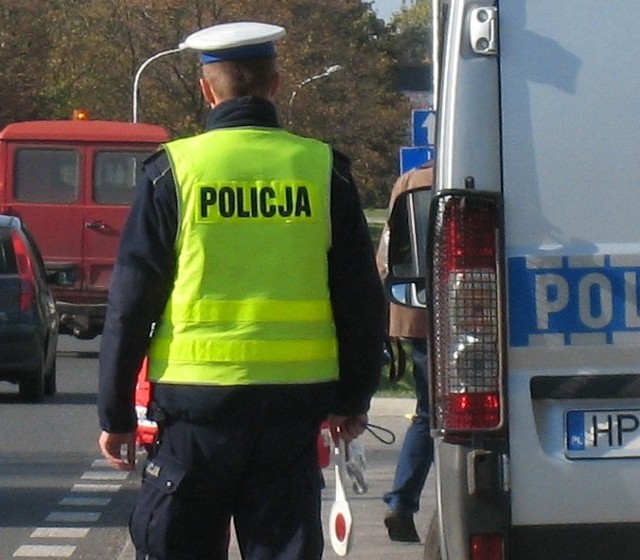 Bezpieczna droga do szkoły, więcej patroli policji