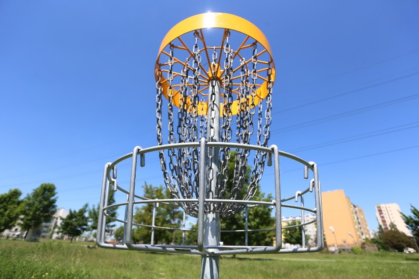 Disc Golf, Warszawa. W Parku Górczewska działa już...