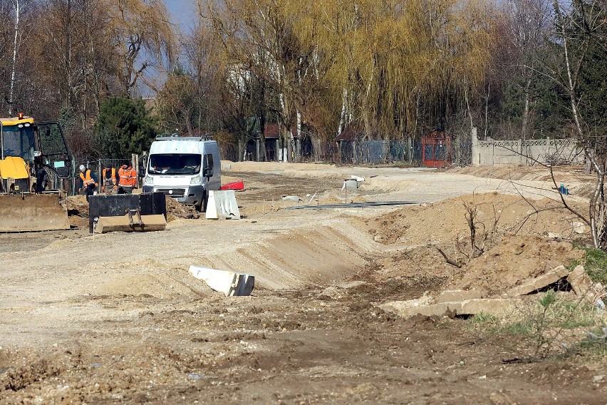 Legnica: Budowa zbiorczej drogi w okolicach ulicy Myrka, zobaczcie aktualne zdjęcia