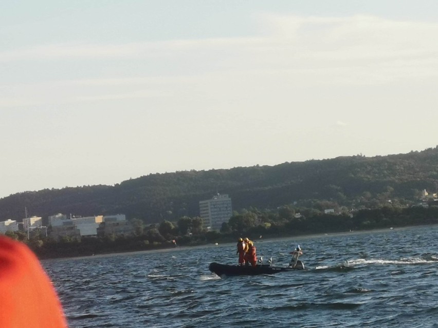 Poszukiwania kitesurfera na wodach Zatoki Gdańskiej
