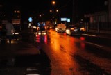 Wypadek na ul. Głowackiego w Tomaszowie: Samochód potrącił pijanego pieszego na pasach