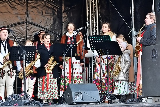 Orkiestra św. Sebastian z Niedźwiedzia koncertowała w Małastowie