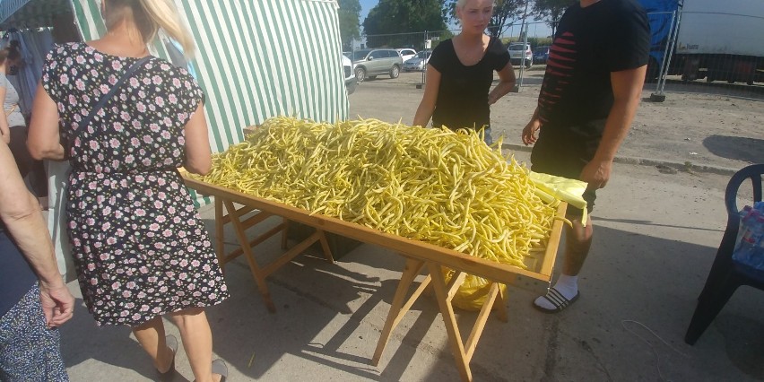 Jak co niedzielę na gorzowskiej giełdzie można było znaleźć...