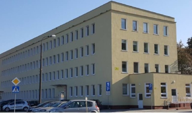 Miejski Ośrodek Pomocy Rodzinie w Grudziądzu znajduje się przy ul. Waryńskiego.