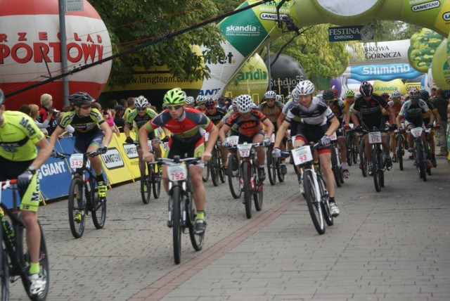 Skandia Maraton Lang Team zgromadził na starcie w Dąbrowie Górniczej ponad 1000 zawodników