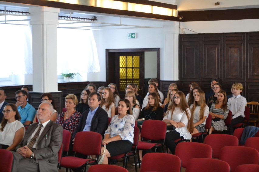 Nowe Akademickie Liceum Ogólnokształcące w Rybniku zainaugurowało rok szkolny