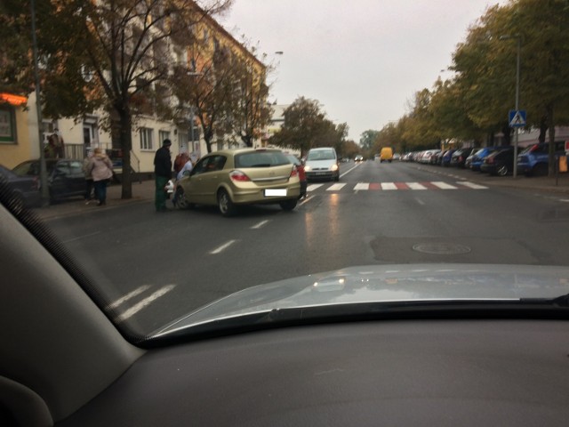 Stłuczka na Alejach 1 Maja w Koninie.