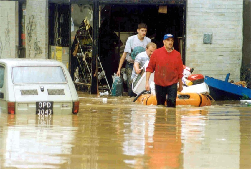 Mija 25 lat od wielkiej powodzi w Kłodzku i na ziemi kłodzkiej. Pamiętasz te tragiczne wydarzenia? 