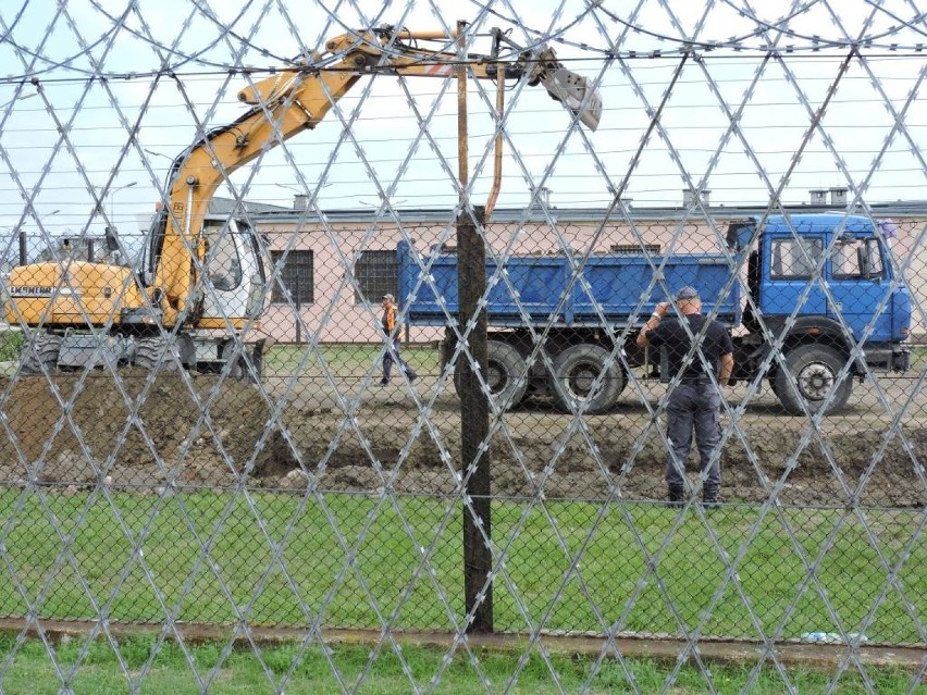Rozpoczęła się budowa hali produkcyjnej w łowickim więzieniu [ZDJĘCIA]