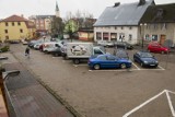 Likwidują płatny parking na ul. Wybickiego. Burmistrz ugiął się pod naciskiem przedsiębiorców