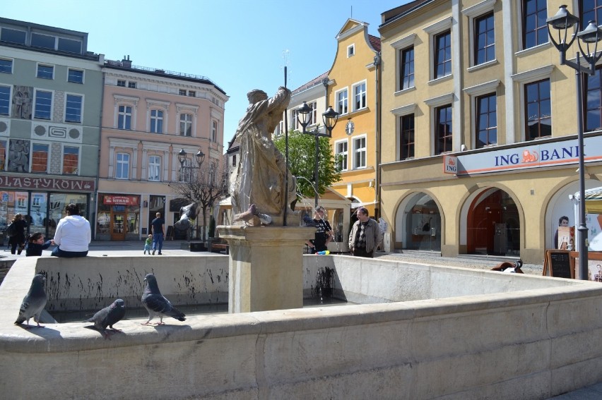 Fontanna Neptuna w Gliwicach, rynek i śródmieście