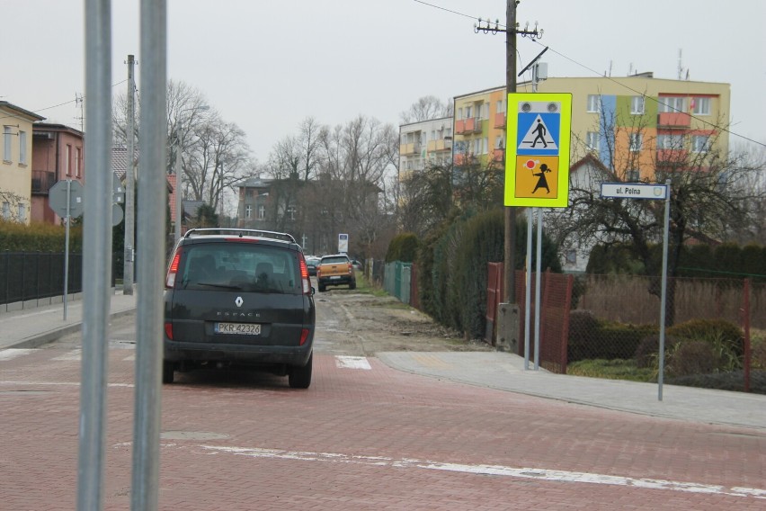 Powstało bezpieczne skrzyżowanie na ulicach Polnej i Łacnowej w Zdunach [ZDJĘCIA]    