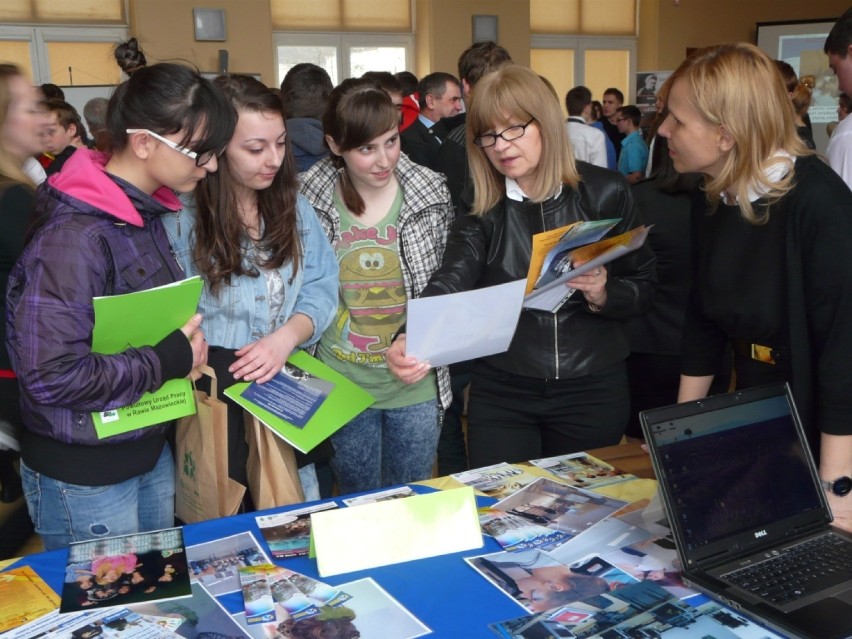 XII targi edukacyjne dla gimnazjalistów w Rawie