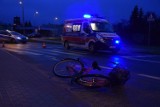 Wypadek w Szczecinku. Potrącenie rowerzystki na starej obwodnicy [zdjęcia]