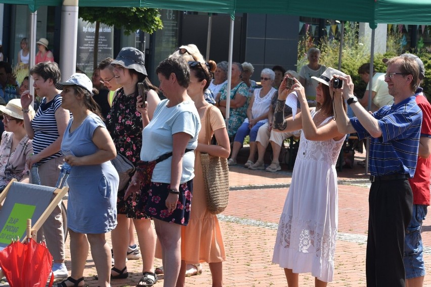 Na placu Wolności w Chełmku odbyły się jubileuszowe obchody...