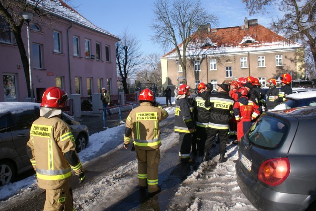 Straż pożarna w Kaliszu otrzymała zgłoszenie o zapadającym się dachu w przedszkolu