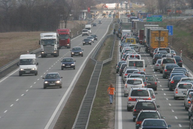 Utrudnienia na A4 pod Legnicą