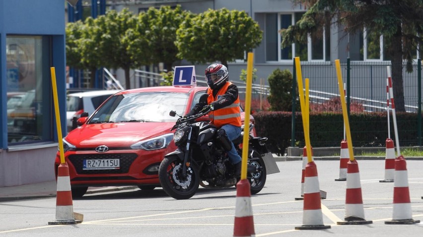 Polski Związek Motorowy OZDG sp. z o.o., Oddział w Legnicy...