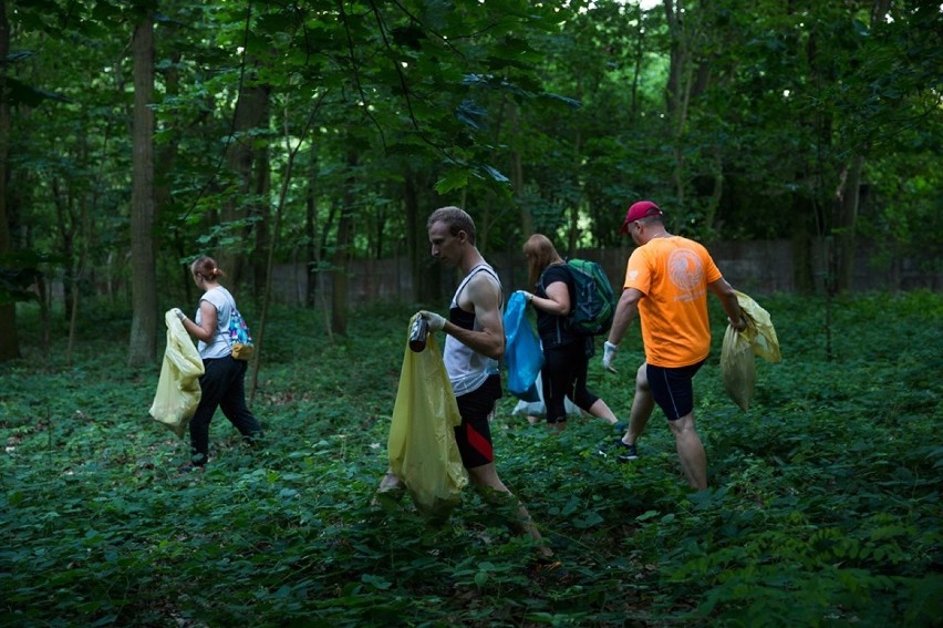 Moda na bieganie połączone ze sprzątaniem środowiska wkroczyła do Pleszewa na dobre 