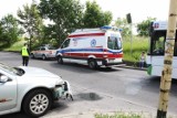 Na ul. Przelotowej w Szczecinie autobus zderzył się samochodem