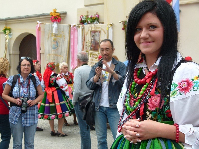 Barwne Boże Ciało w Łowiczu (Zdjęcia)