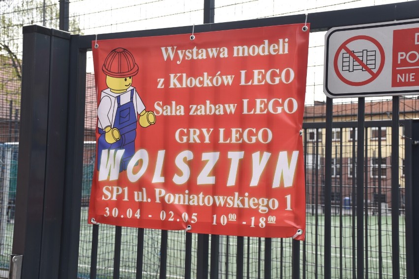 Wystawa klocków LEGO w Szkole Podstawowej nr 1 w Wolsztynie