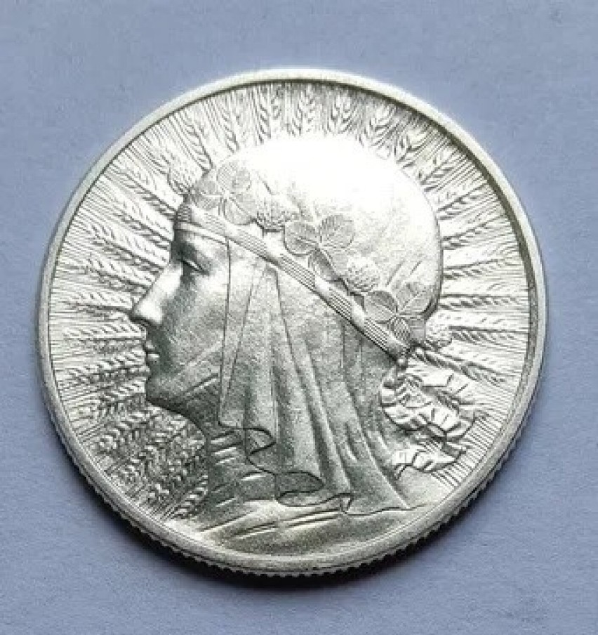 Moneta 2 złote 1933 r. Głowa kobiety....
