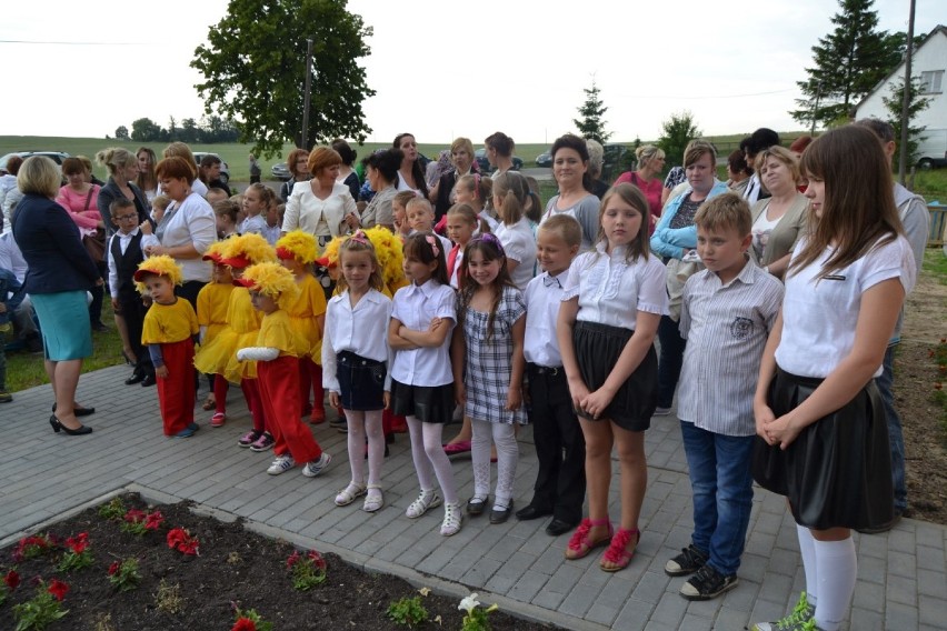 Janiszewo: mieszkańcy mają nowoczesną świetlicę. ZOBACZ ZDJĘCIA z otwarcia obiektu 