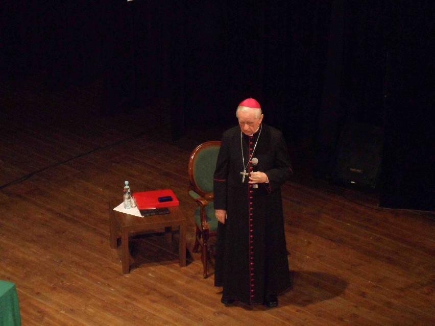 Arcybiskup Damian Zimoń odebrał tytuł honorowego obywatela Rudy Śląskiej