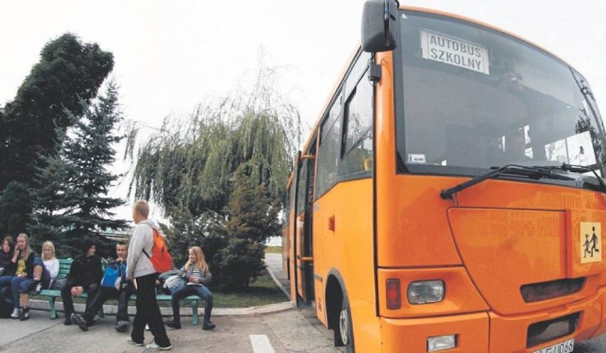 Pilotażowy program otwartych przewozów potrwa w gminie Gizałki do zakończenia roku szkolnego