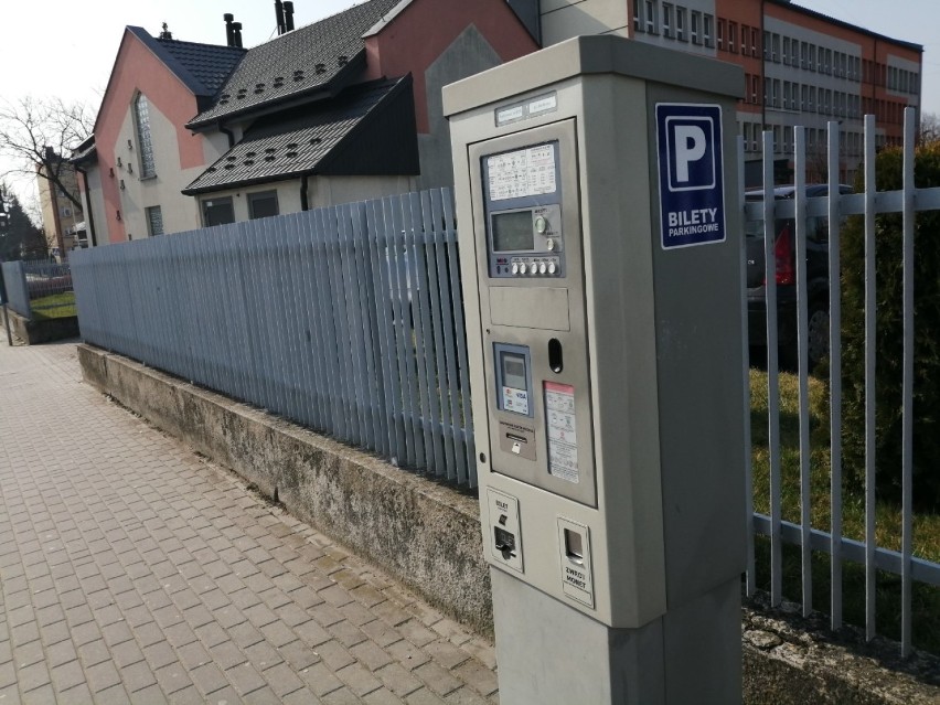 Koniec parkowania za darmo w Tarnowie. Od 4 maja wracają kontrole w Strefie Płatnego Parkowania