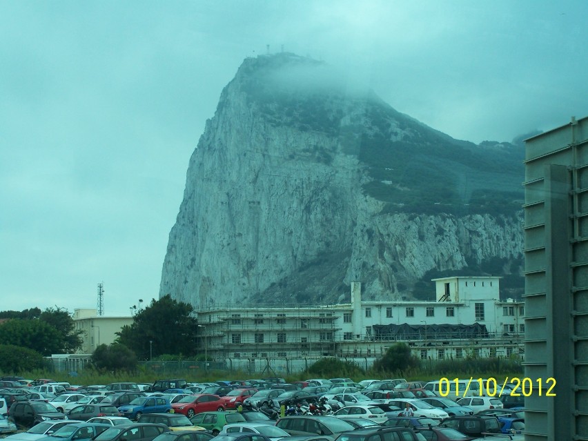 Słup Herkulesa (skała Gibraltarska) - miejsce, skąd rozpoczęła się inwazja arabska na terenie Europy