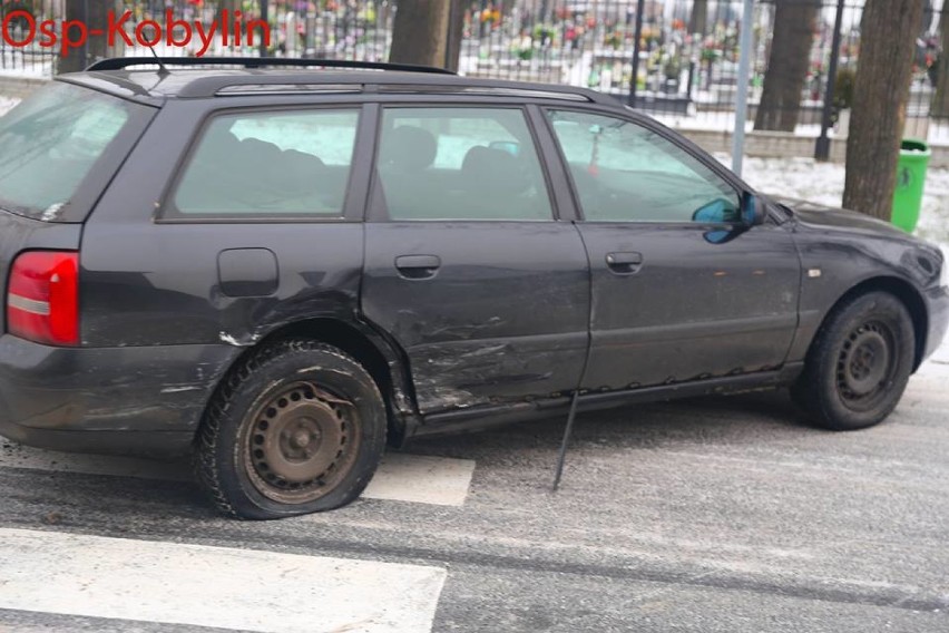STRAŻACY W AKCJI: Groźna kolizja dwóch samochodów osobowych w Kobylinie [ZDJĘCIA]