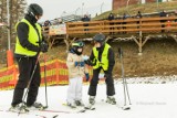 Funkcjonariusze z Komendy Miejskiej Policji w Przemyślu patrolują stok narciarski w Przemyślu [ZDJĘCIA]