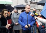 Odwołana dyrektorka SP 3 w Sosnowcu nadal uczy. "Znęca się nad dziećmi". Rodzice i grono nauczycielskie żądają jej usunięcia
