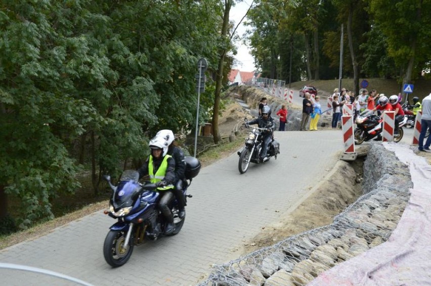 Parada motocykli przez Sztum - Nowowiejskiego