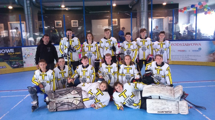 Hokej na rolkach. Młodzicy Bombka Malbork wygrali mistrzostwa Polski