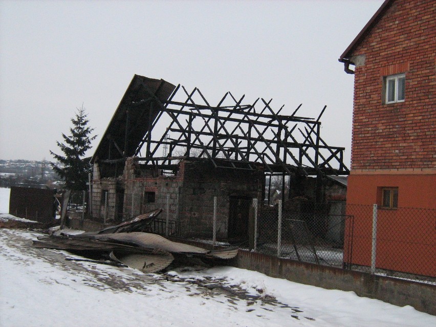 Bochnia: pożar stodoły przy ul. Rejtana [ZDJĘCIA]