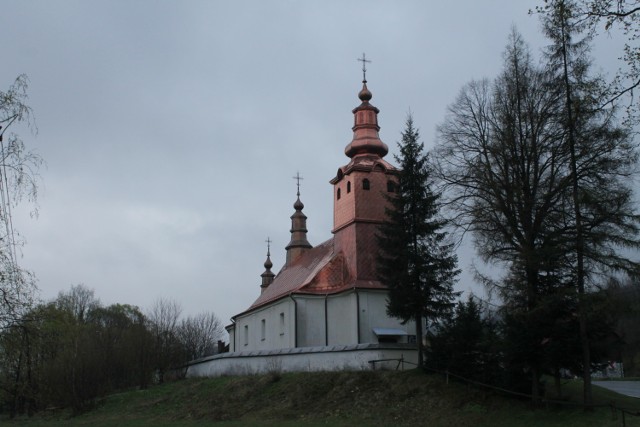 Na kościele wymienione zostało pokrycie i poszycie dachu.