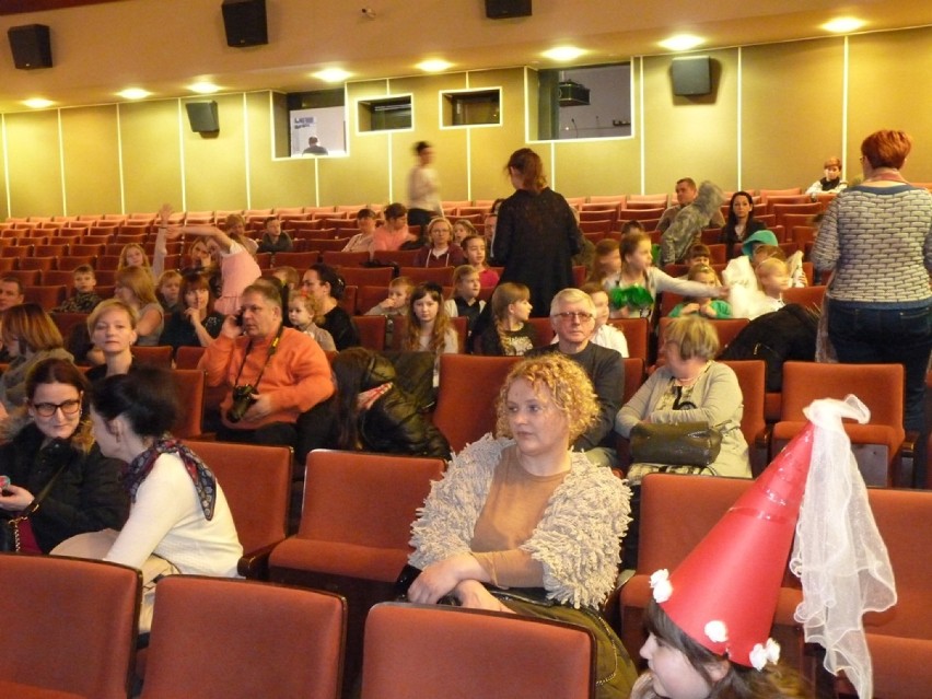 Przegląd Teatrzyków Zuchowych „Bajkowisko” w MDK w Radomsku