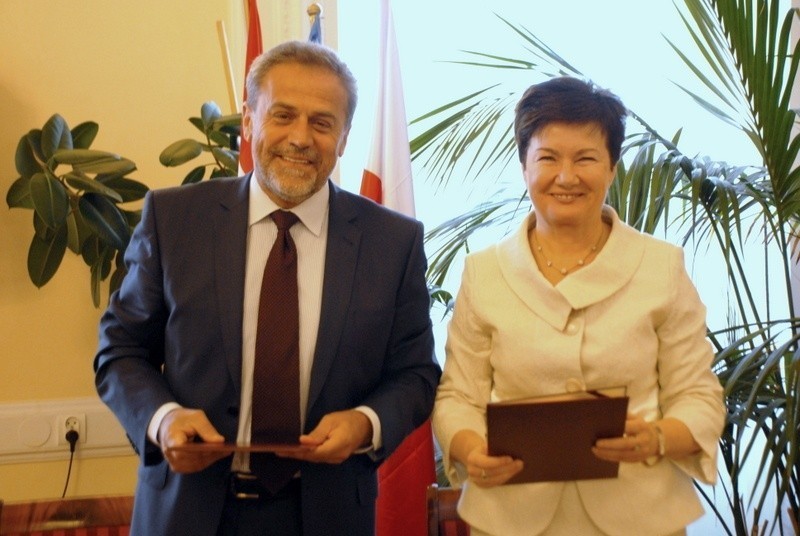 Podpisano umowę o partnerstwie Warszawy i Zagrzebia (ZDJĘCIA)