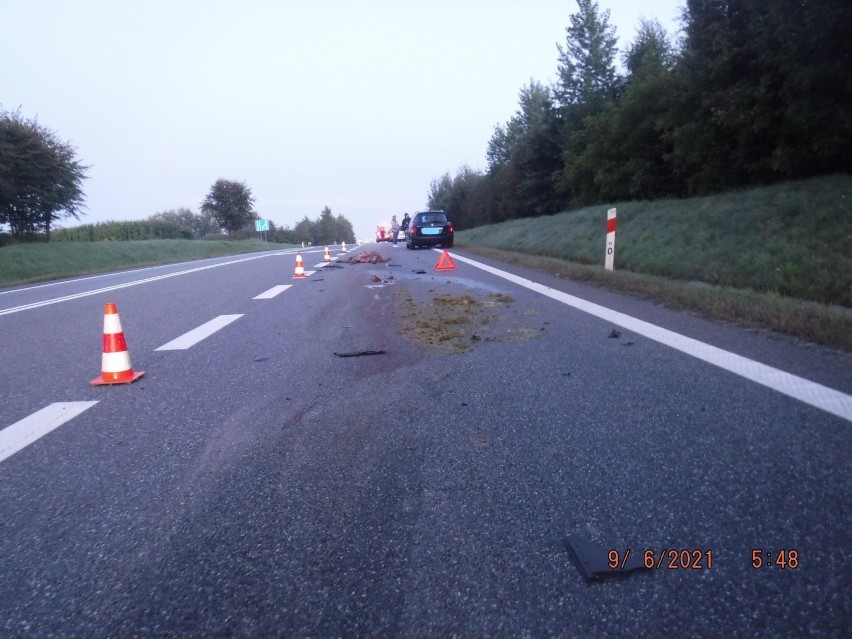 W poniedziałek 6.09.2021 nad ranem na drogach w powiecie...