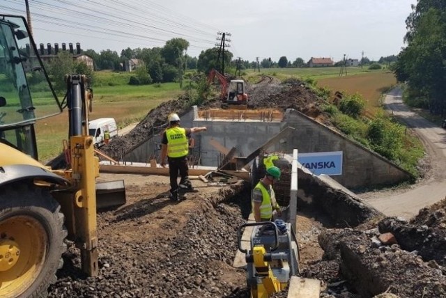 Trwają prace na linii Nysa-Opole. Po ich zakończeniu mogą być realizowane kolejne.