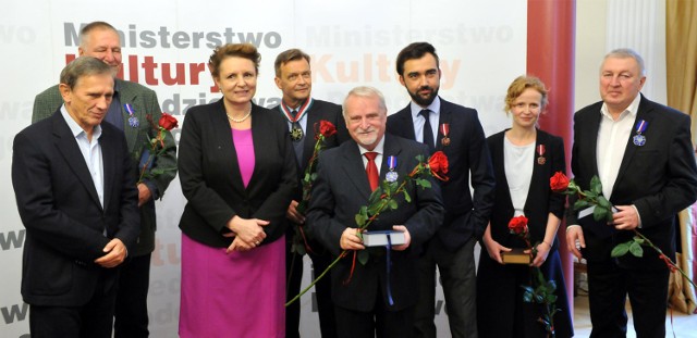 Kolejni artyści odznaczeni medalami Gloria Artis. Wśród nich Frycz i Kożuchowska [ZDJĘCIA]