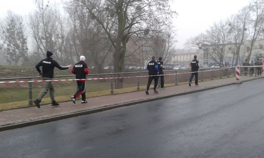 Brodniccy policjanci pobiegli dla Oliwiera [ZDJĘCIA]